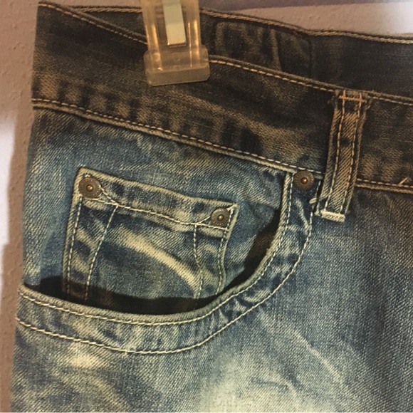 Flypaper Bootcut Jeans Mens Size 32x32 Lightly Distressed & Whiskered - Picture 3 of 16